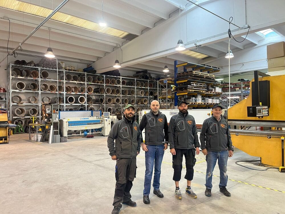 Famiglia Cerentin, specialisti del metallo da 40 anni